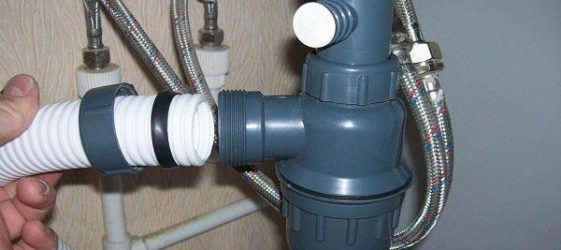 מנתח את הסיפון