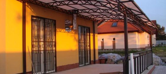 חופות המחוברות לבית: צילום