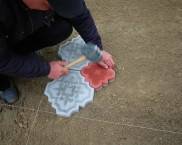 לוחות DIY לריצוף DIY: הנחיות שלב אחר שלב