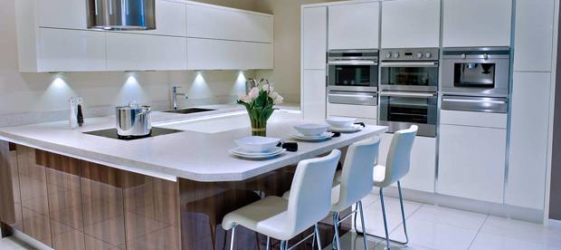 תאורת לד למטבח מתחת לארונות