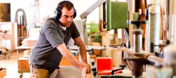 מכונות לעיבוד עץ לבית המלאכה הביתי