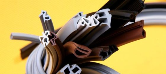 חותם לחלונות פלסטיק