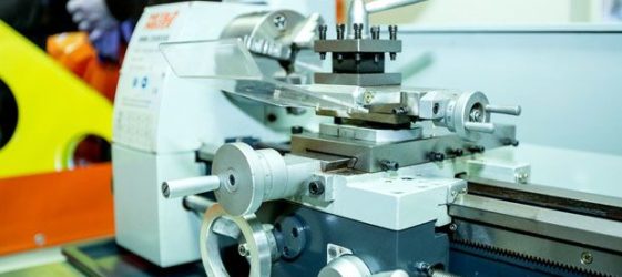 מחרטת מתכת תוצרת בית במו ידיכם