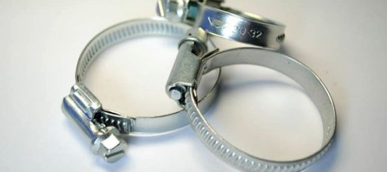 מהם מלחציים המתכתיים