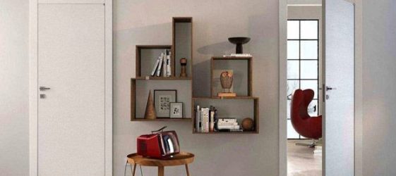 דלתות פנים לבנות בפנים