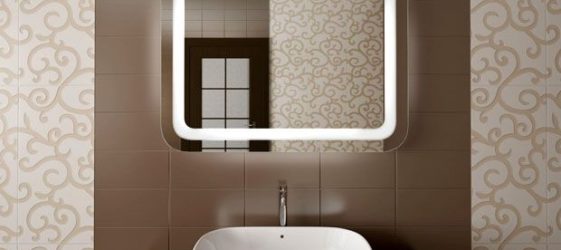 מראה אמבטיה מוארת