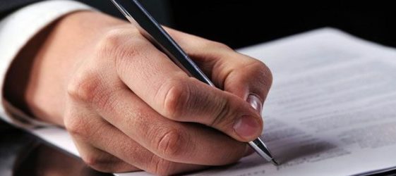 לאן אתה יכול ללכת עם תלונה על שירותי דיור ושירותים קהילתיים