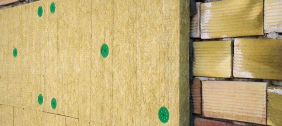 בידוד לקירות הבית בחוץ לחיפוי