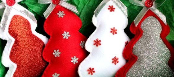 דפוסי השנה החדשה לצעצועי לבד