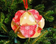 צעצועי חג מולד DIY עשויים נייר ולא רק